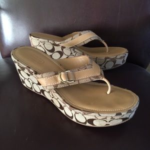 Coach Evelina Wedge Sandals, Tan size 9.5